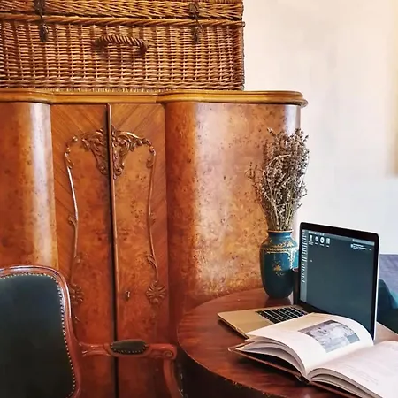 Apartament House